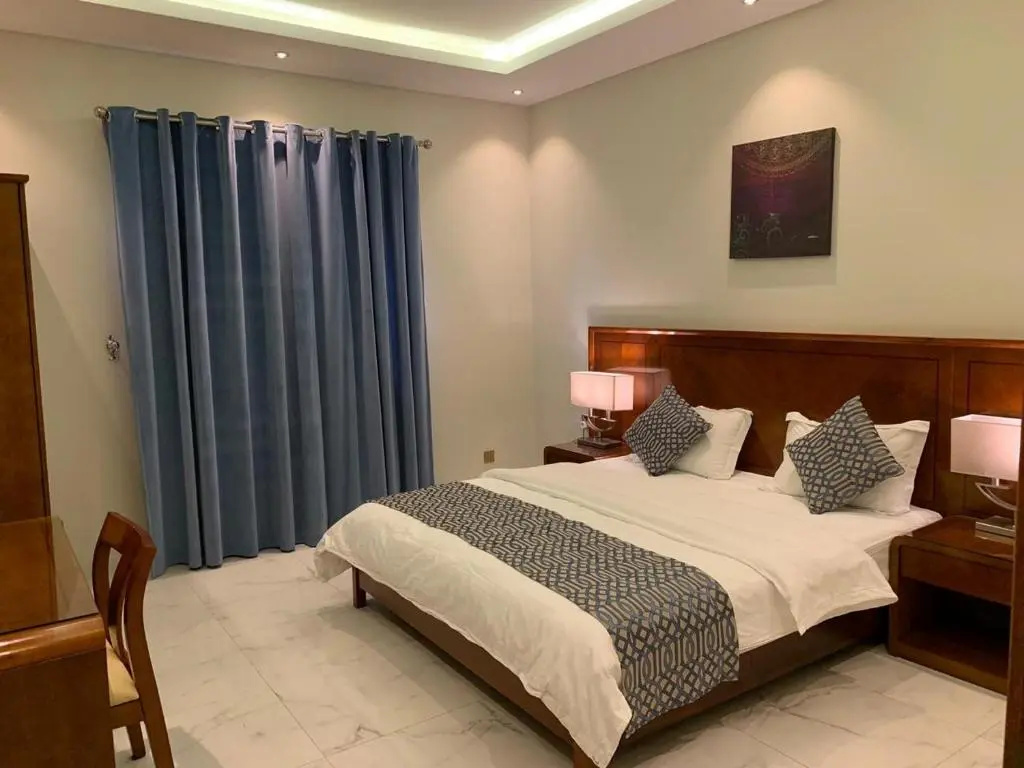 1 Bedroom Apartment