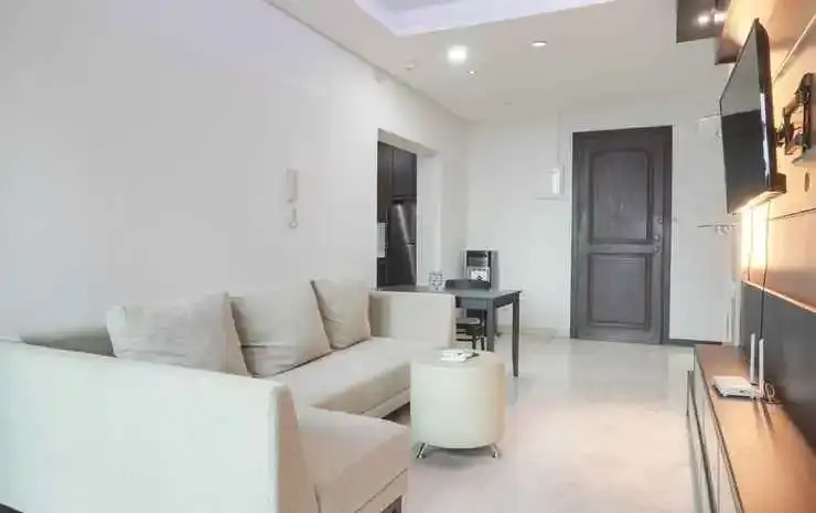 Minimalist and Comfort 3BR Apartment at Bellagio Residence By Travelio
