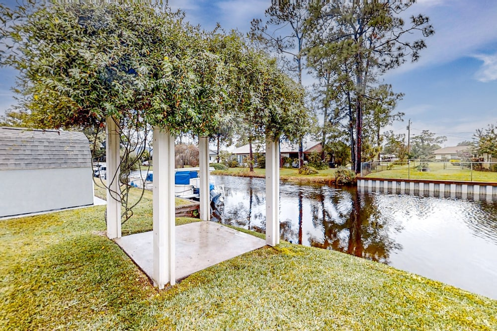 Dog-friendly Canal-front Home Near Lake Jackson With Water Views, Grill, Firepit