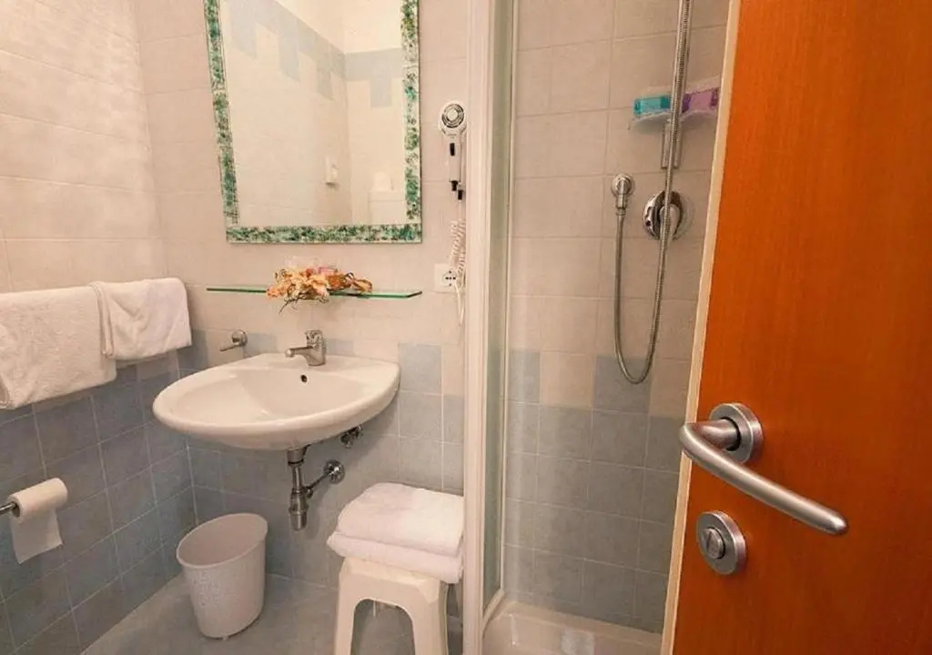 Jet Hotel - Chambres