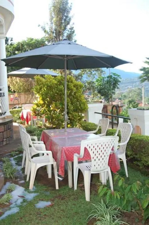 Step Town Hotel - Chambres
