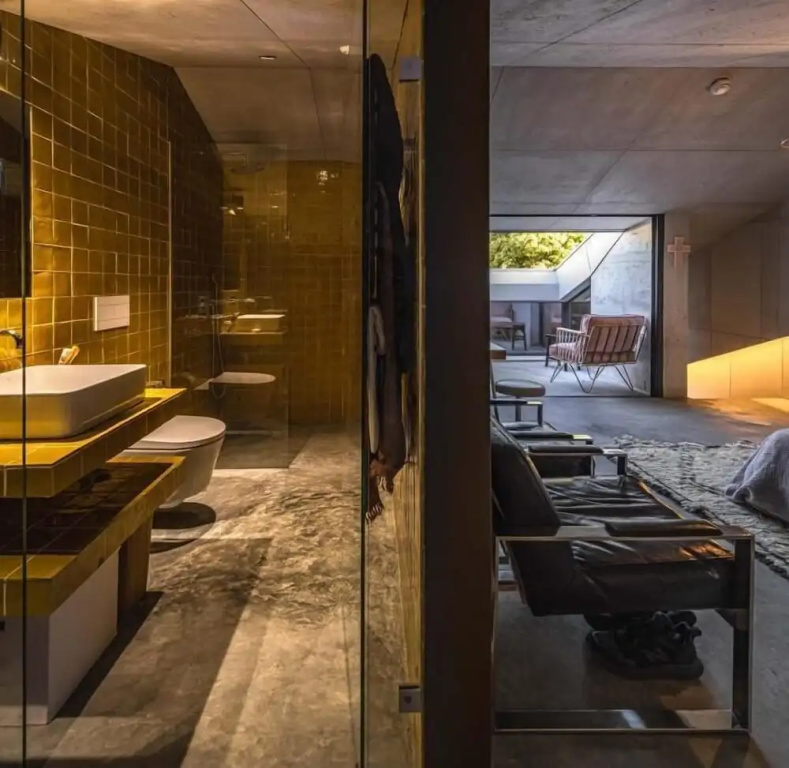 Premium room