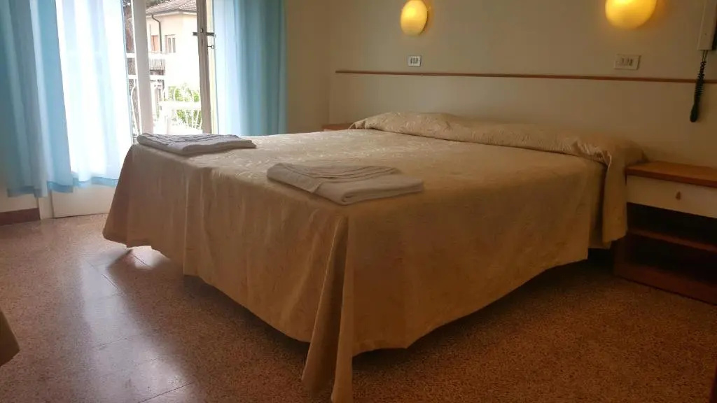 Hotel Bruna BB - Chambres