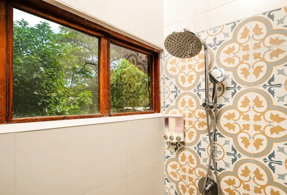 2 Bedrooms Apartment with pool view