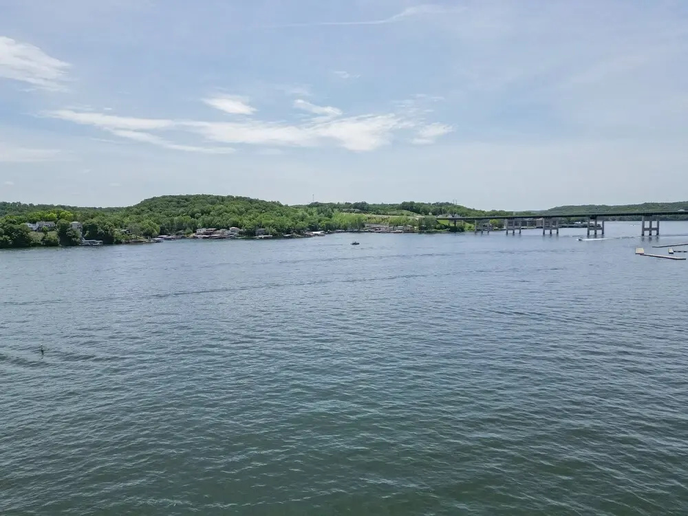 Private Lakefront Pool, Amazing Dock Sleeps 26