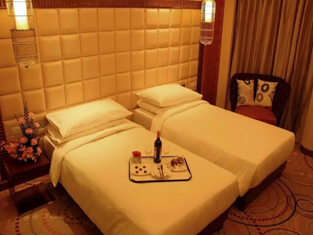 Superior Double room (full double bed) (king size bed)