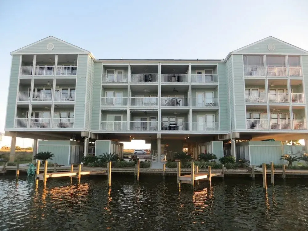 Jubilee Landing 302 - 2 Br condo by RedAwning