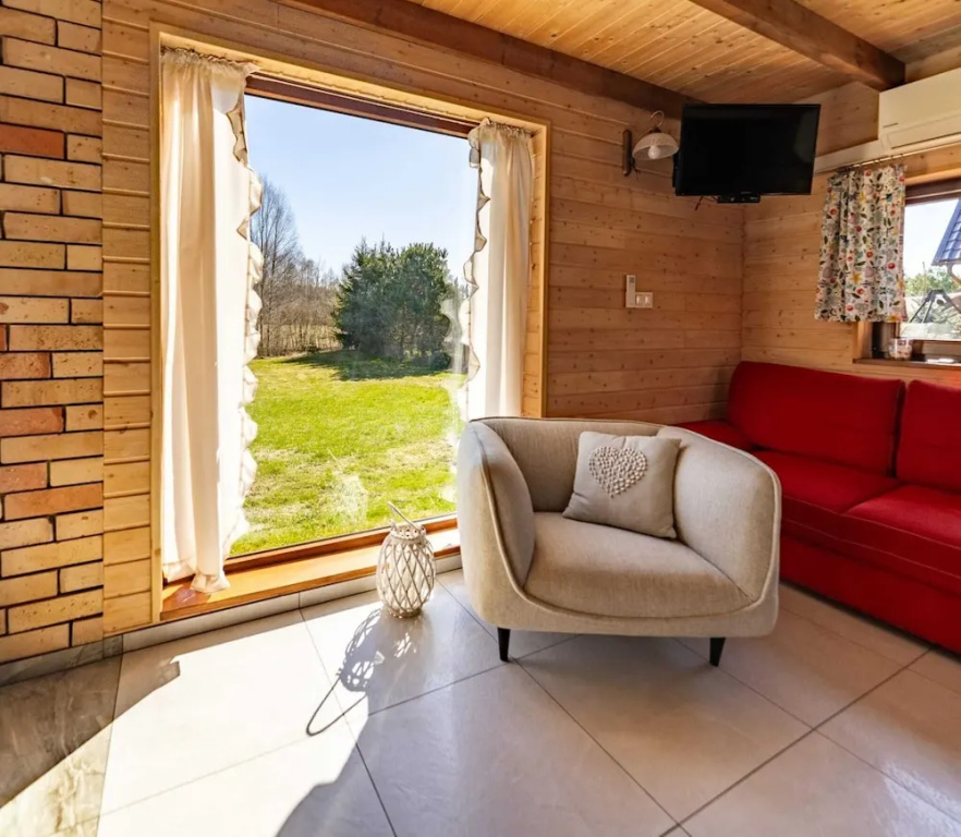 Comfortable Holiday Home With Sauna and Jacuzzi