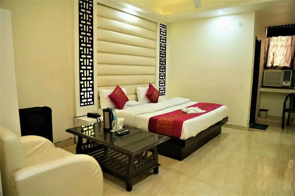 Hotel Suzi International - Chambres