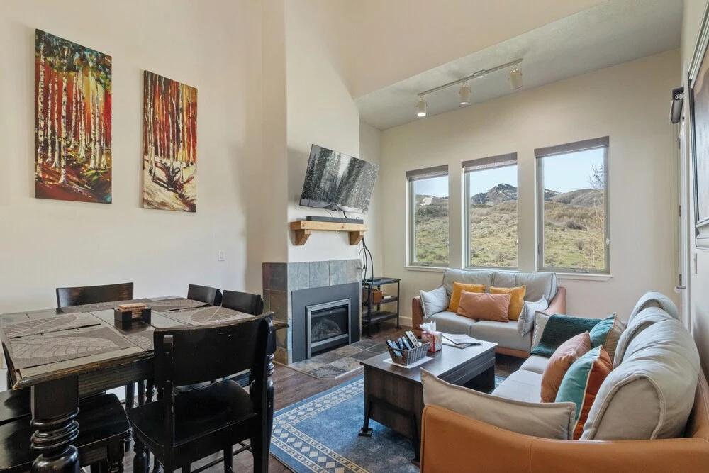 Crestview Condominiums by All Seasons Resort Lodging - Chambres