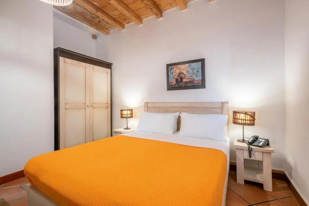 The Varos Residences Hotel - Chambres