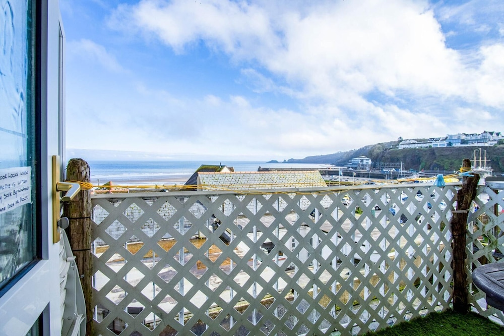 Seaward Apartment - 2 Bed Apartment - Saundersfoot