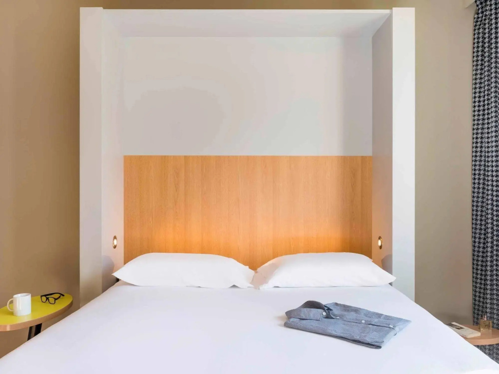 Отель Aparthotel Adagio access la Defense Puteaux в Путо