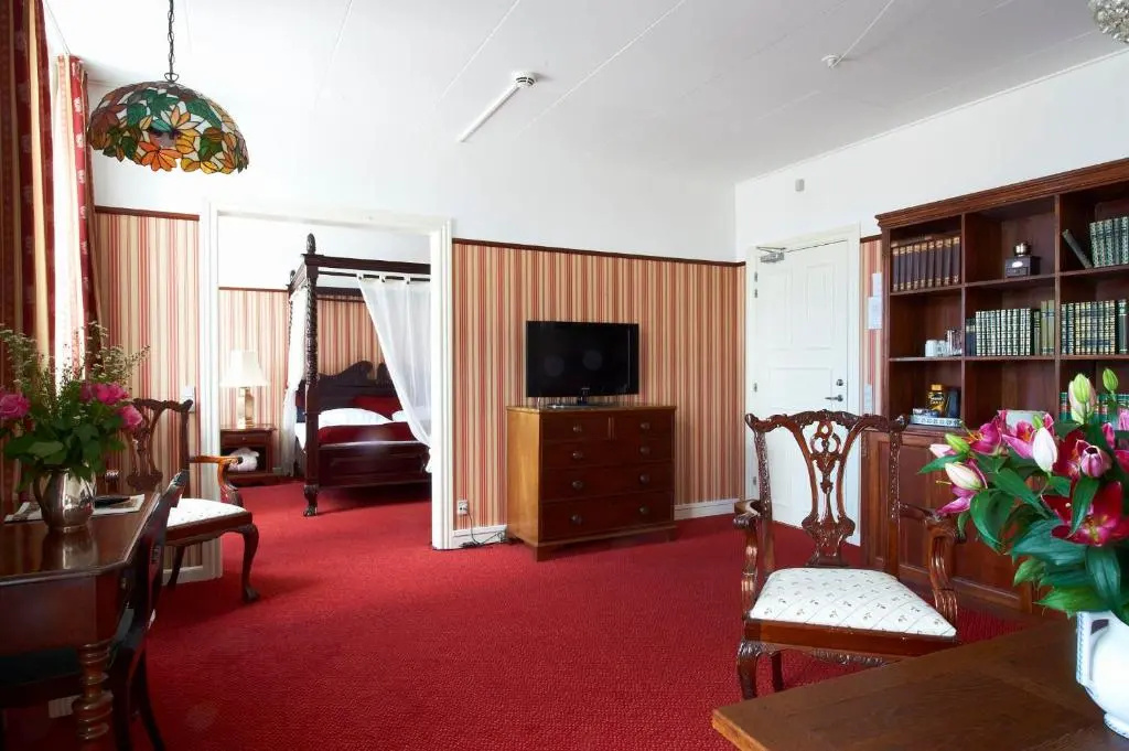 Suite