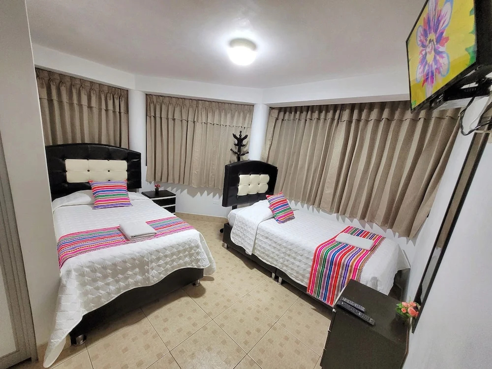 Standard Double room with city view (twin beds)