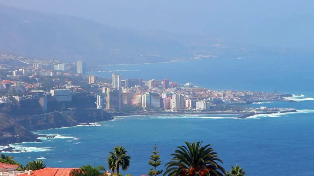 Beach & Waterfront