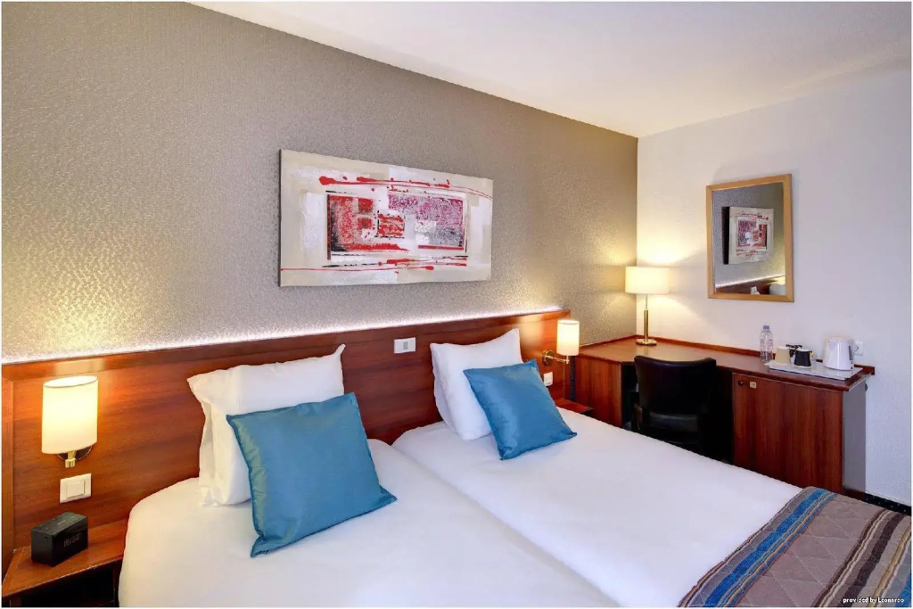 Hotel photo 16