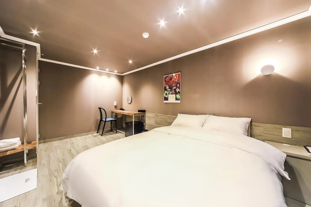 Tinto Hotel — 3
