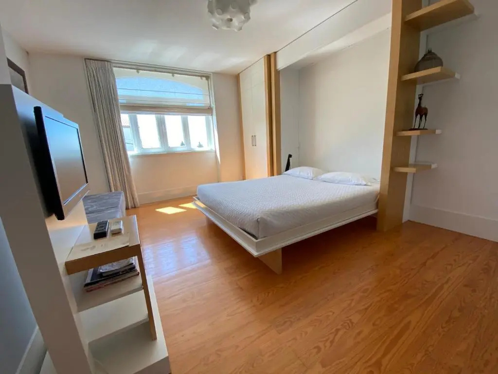 Apartment with balcony