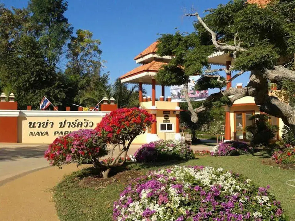 Naya Park View