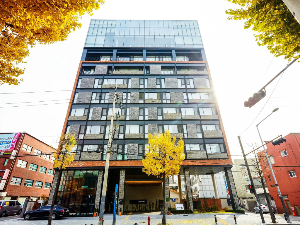 Handpicked Hotel & Collections