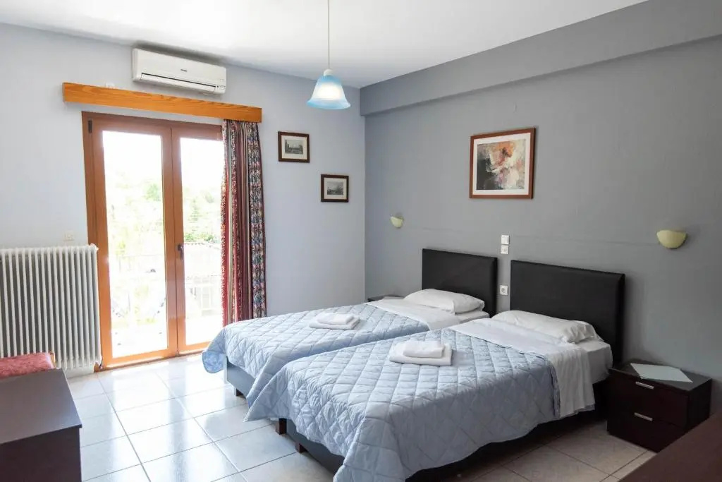 Standard Double room (twin beds)