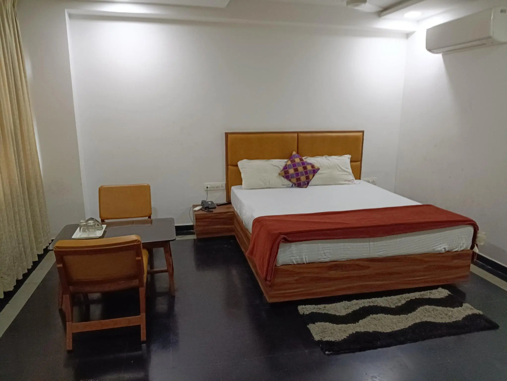Amaravathi Hotel - Chambres