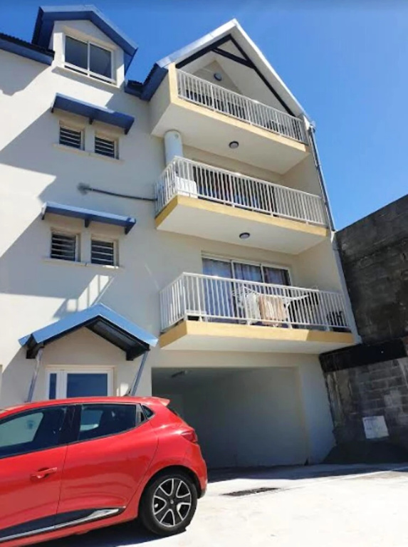 Apartment With one Bedroom in Saint-denis, With Wonderful sea View, Furnished Balcony and Wifi