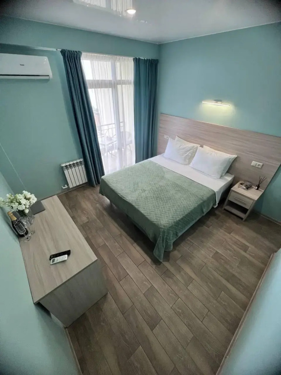 Двухместный номер Comfort с балконом двуспальная кровать в АрЛен