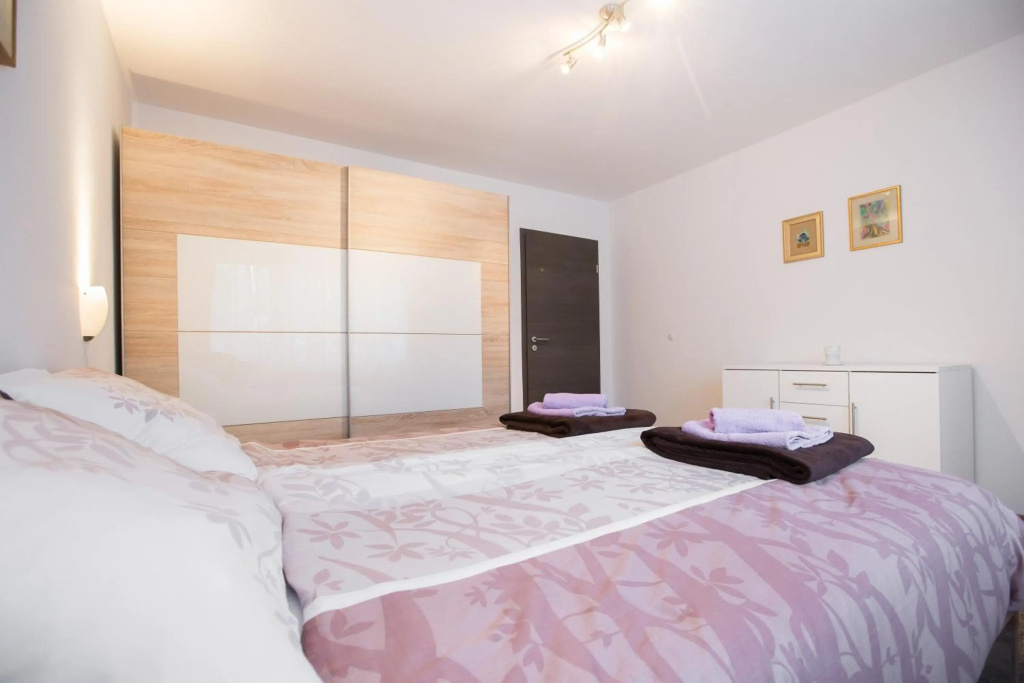Apartment Max — 4
