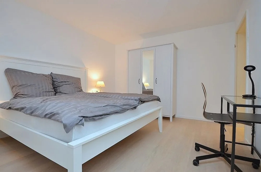 AB Apartment 123