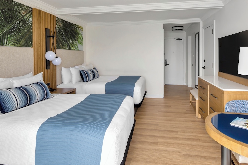 Standard Quadruple room with balcony