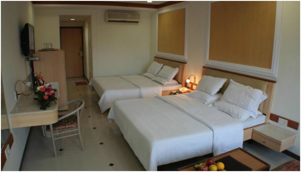 HOTEL GODWIN 3 STAR HOTEL by null