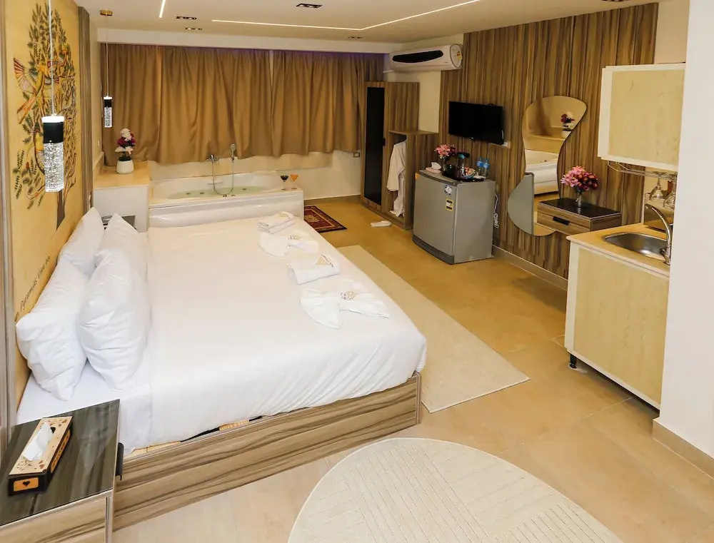 Superior Suite
