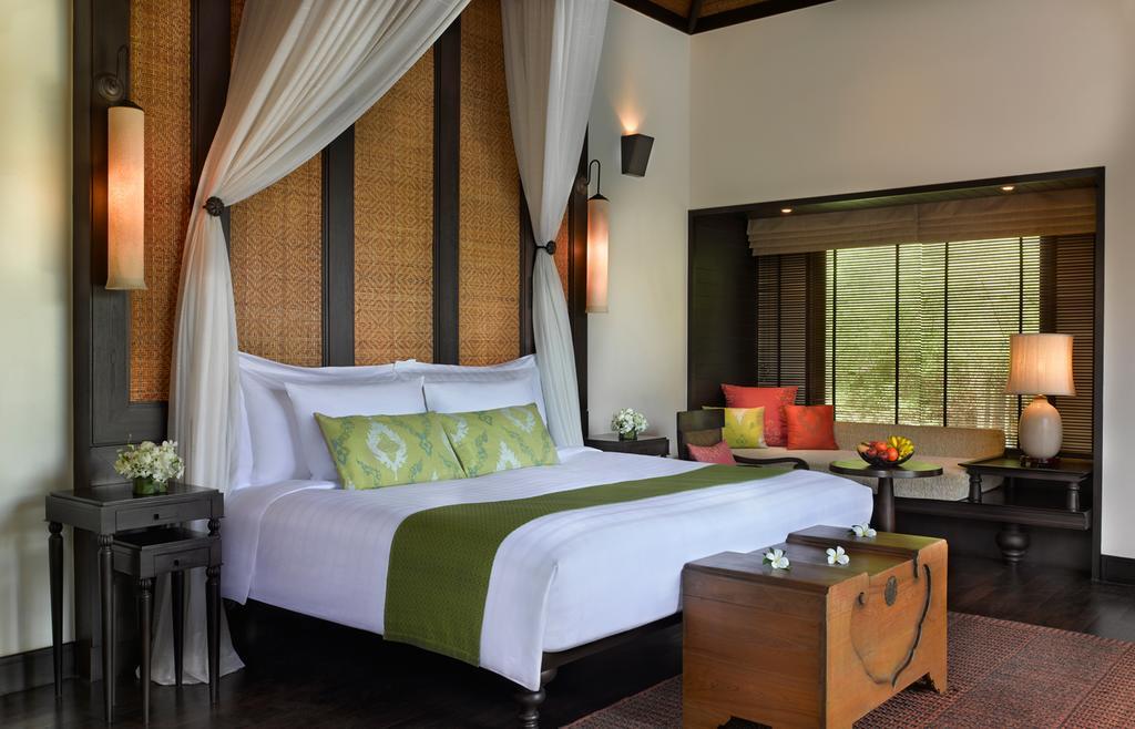 Anantara Mai Khao Phuket Villas