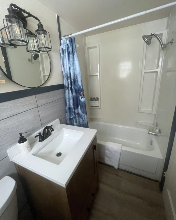 Standard Quadruple room with mountain view
