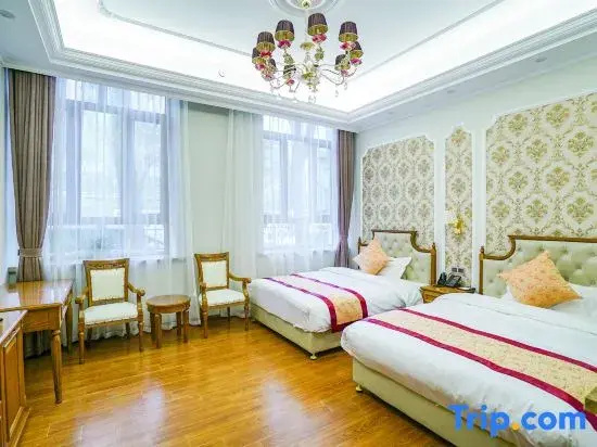 Standard Family room