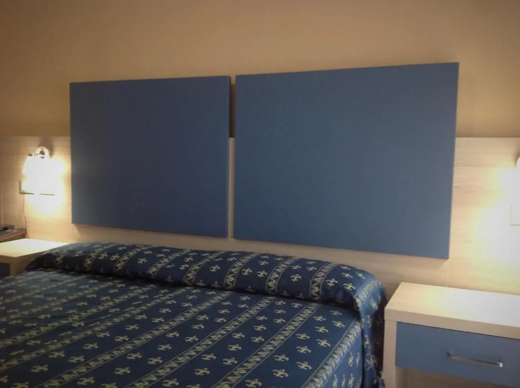 Standard Double room with balcony (full double bed)