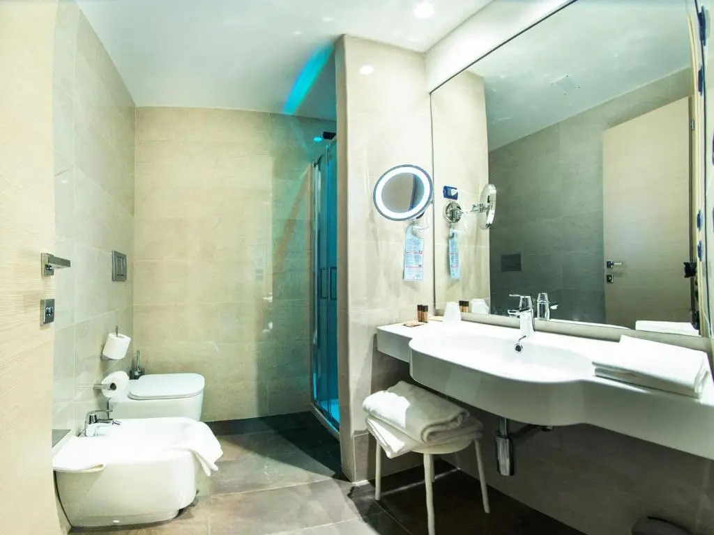 Superior Double room (full double bed)