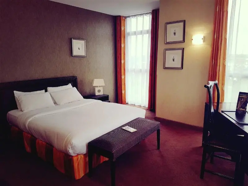 Hostellerie Saint Vincent Beauvais Aéroport - Chambres