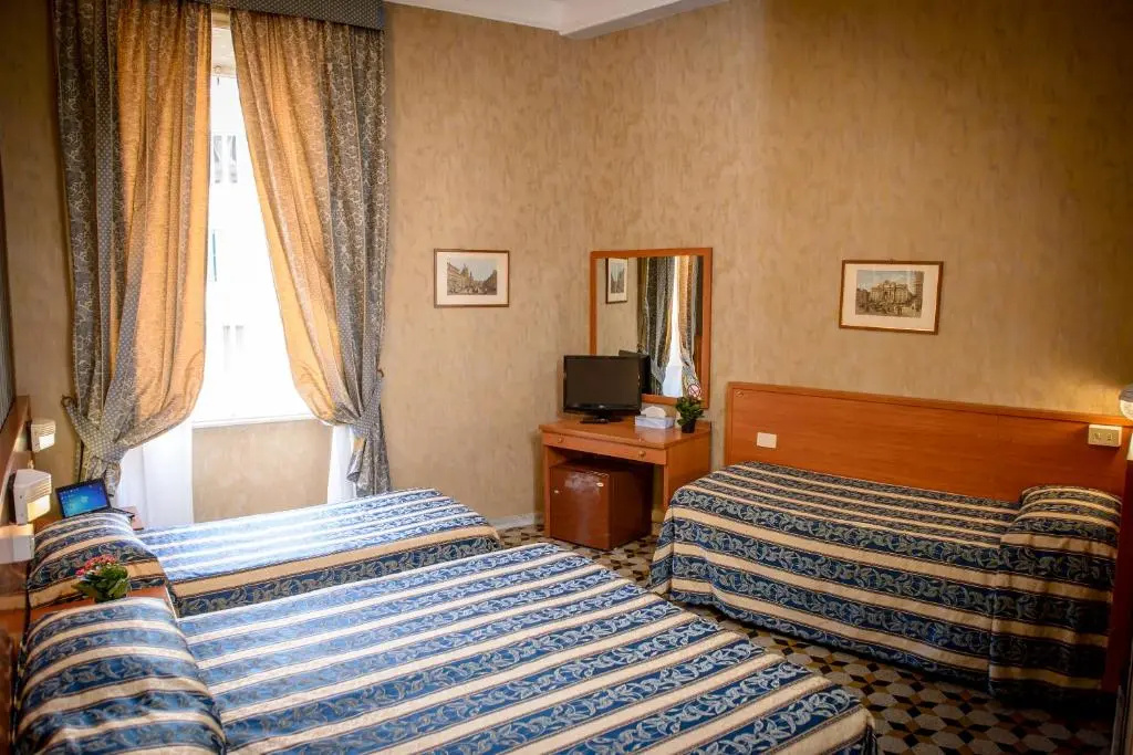Hotel Emmaus 37