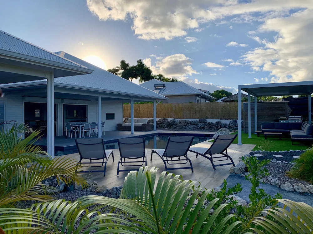 Nakolodge 4 chambres - piscine / balneo / jardin privatifs
