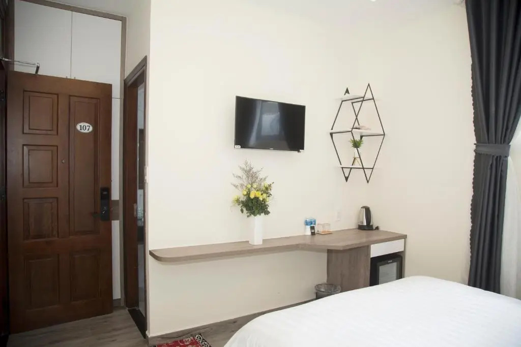 Standard Double room (full double bed)