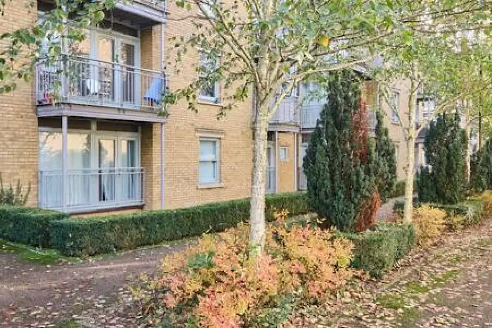 Host Stay Bingley Court