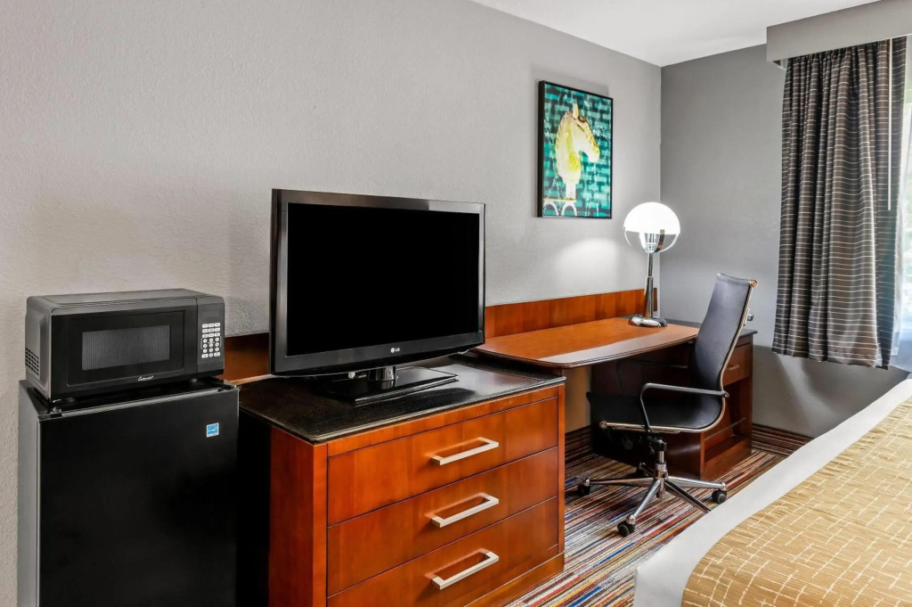 Travelodge by Wyndham Bloomington - фото 21