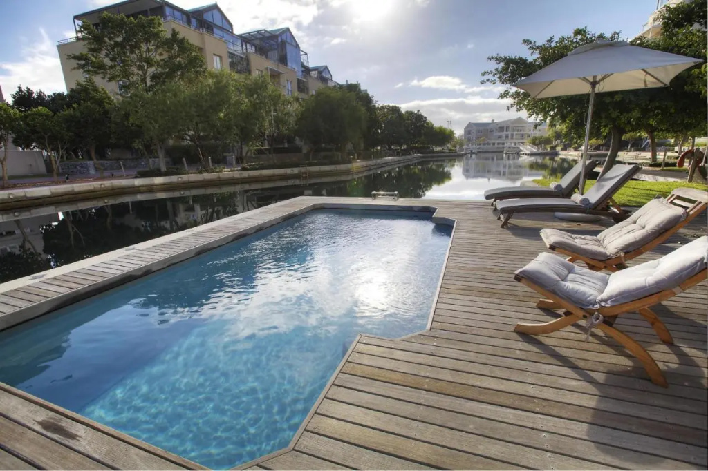 Waterfront Village Aparthotel - Général