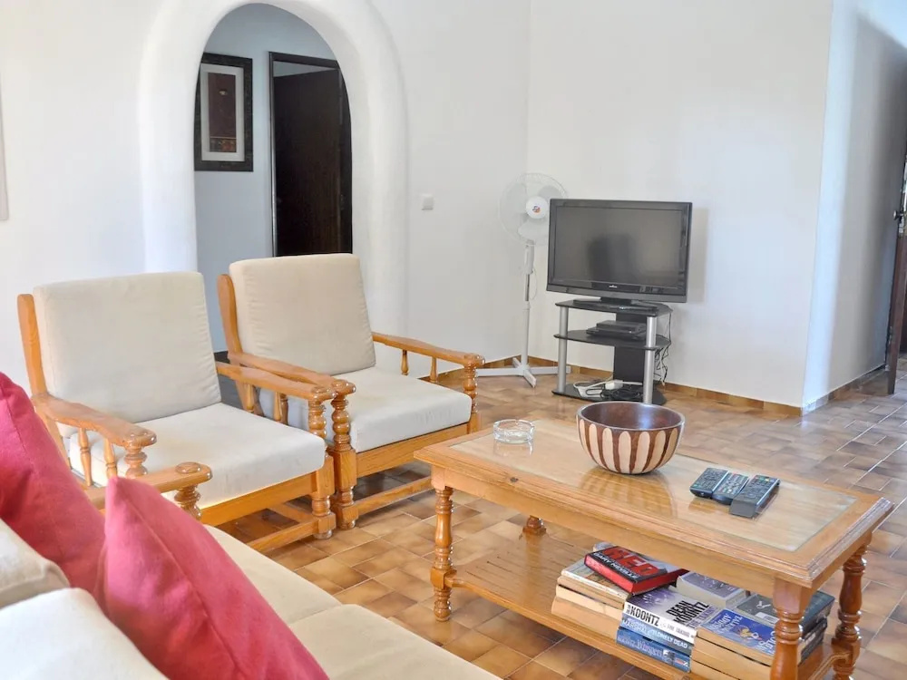 Lovely and Cozy Golf Villa near Vilamoura Marina