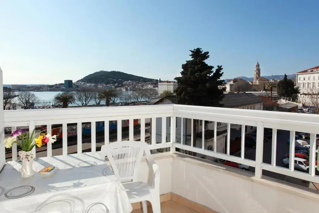 Studio with balcony