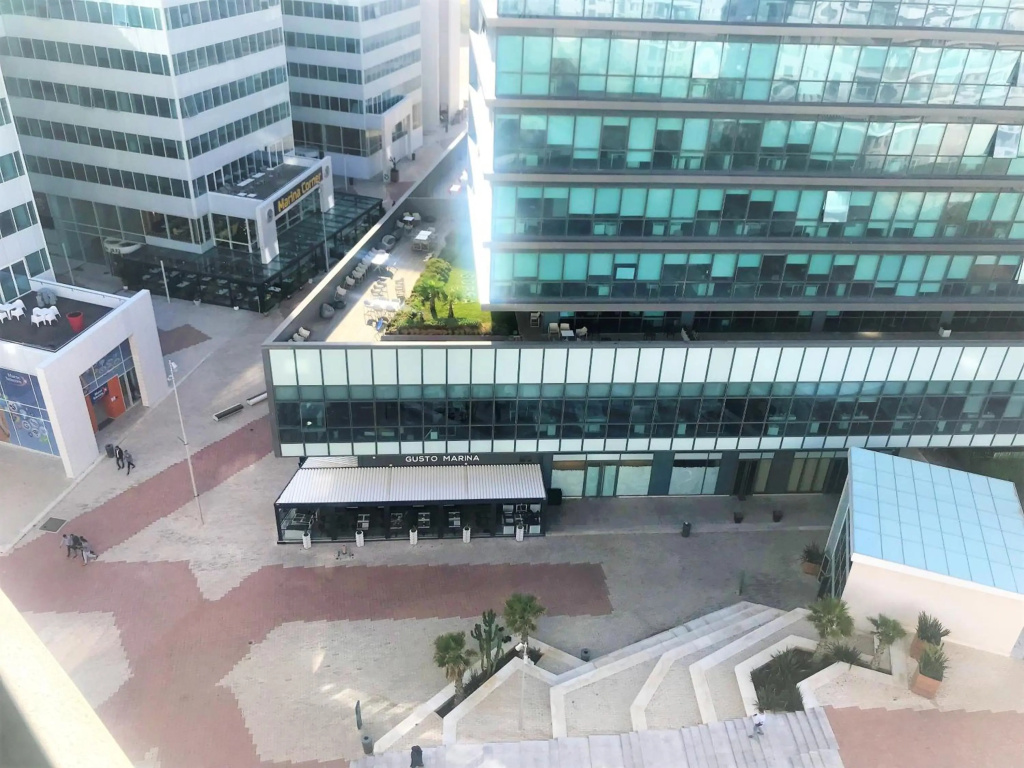 Appartement Casa-marina au 10ème étage