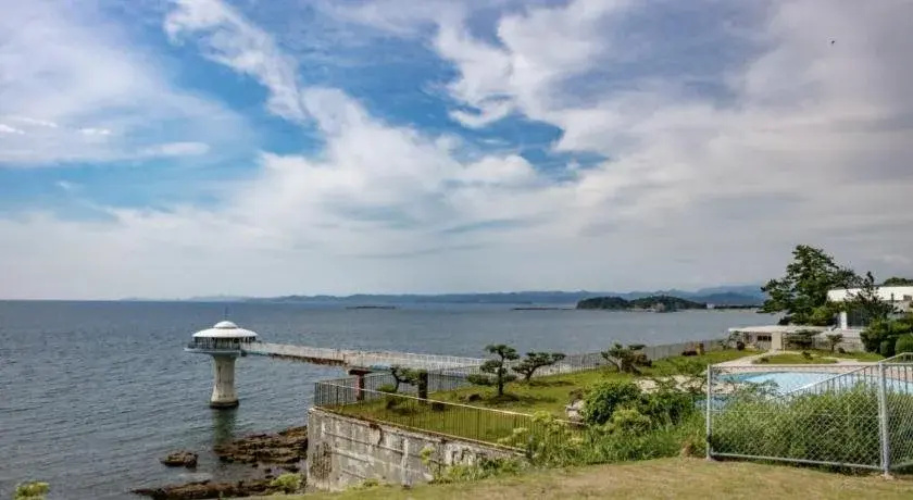 Beach & Waterfront